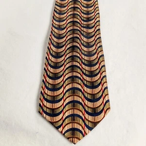 Martin Wong Napa CA 100% Silk Necktie Made In USA Designer Office Tie - Picture 1 of 7