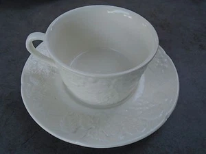 Mikasa English Countryside Country Weiß Tasse Untertasse Neu Rund DP900 - Bild 1 von 3
