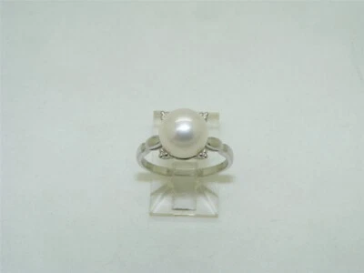 Anillo de perlas de platino Foto 1 de 4