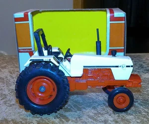 1/32 ertl case 1690 tractor w/ rops + box very good used - Picture 1 of 8