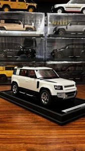 Land Rover Defender (Gloss White / Red Interior) 1/18 Scale - Picture 1 of 10