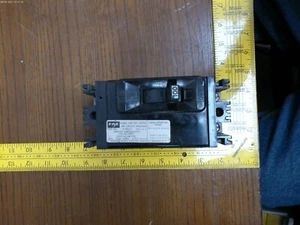 FPE NE221100 100A 240V 2-P CIRCUIT BREAKER /USED/ CHIPPED SEE PICS - Bild 1 von 9