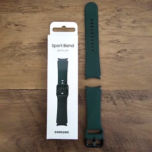 Genuine Samsung Galaxy Watch4 Rubber Sport Band Green 20mm S/M - Picture 1 of 2