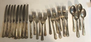 Oneida Hotel Plate Silver OHS131 Forks Knives Spoons Tarnished 26pc - Picture 1 of 6