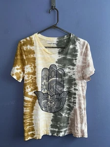 Damen Lucky Brand Tie Dyed Hamsa Hand T-Shirt Creme Rosa Hellbraun Grün Größe Large - Bild 1 von 6