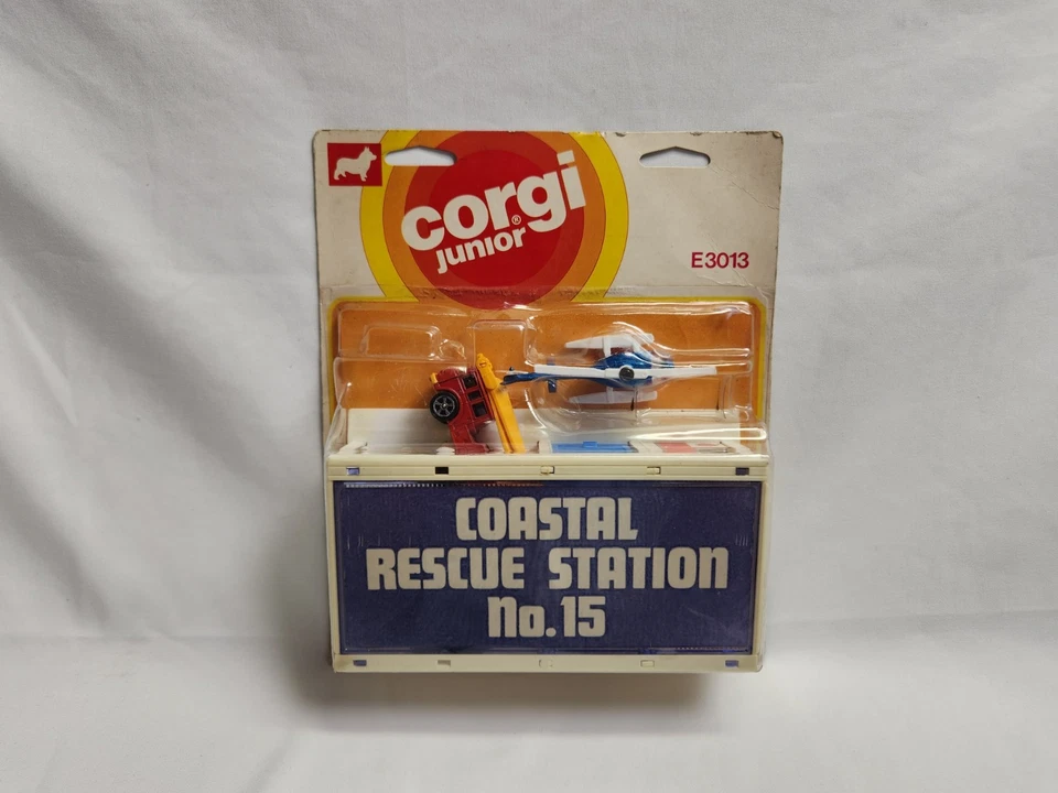 Muy Raro 1976 Corgi Juniors Estación de Rescate Costero No. 15 NUEVO EN CAJA E3013 precintado Foto 1 de 4