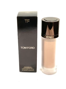 Fondotinta Tom Ford Traceless Soft Matte Shade 6.0 naturale 30 ml / 1 oz nuovo con scatola - Foto 1 di 2