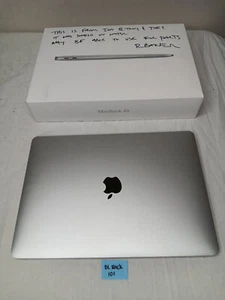 *WATER DAMAGE - BROKEN* Apple MacBook Air (13-inch) 128GB 8GB A1932 - Afbeelding 1 van 6
