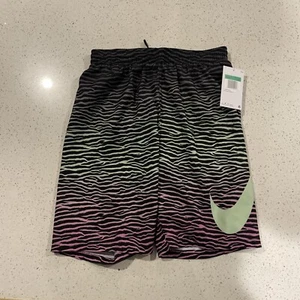 Nike Youth Swim Trunks Size XL NWT - Picture 1 of 4
