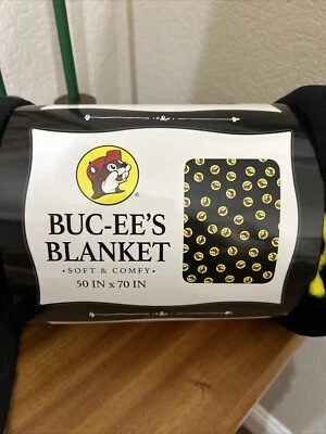 Manta de felpa súper suave Buc-ee's 50" x 70" Foto 1 de 3