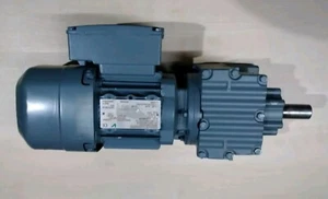Neuwertig!!! SEW EURODRIVE R27 DRS71S4BE05 /TF Getriebemotor - Bild 1 von 6