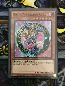 Dark Magician Girl - DPBC-EN009 - Super Rare - 1st Edition - NM/M - Picture 1 of 1