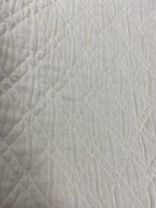 LOCAMA COPPIA DI FEDERE TRAPUNTATE BIANCHE ๐ฏ% COTONE STANDARD 20โ X 27โ PORTOGALLO - Foto 1 di 5