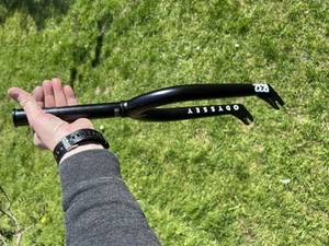 Odyssey R32 Forks Black - Picture 1 of 5