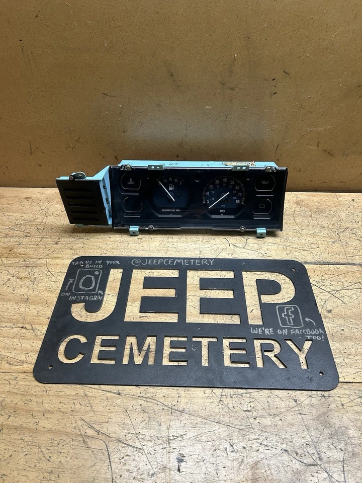 Cuadro de instrumentos 87-90 Jeep Cherokee XJ Comanche MJ OEM calibre 2 72 k millas Foto 1 de 4