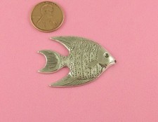 Ant Silver Detailed Right Facing Fish W/ Hole - 2 Pc(s)