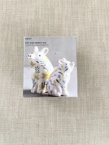 Next 2er Set Pat und Penny Schwein Ornamente/Home Office Tier Skulptur Figuren - Bild 1 von 7