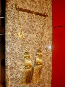 ANTIQUE LAMP DECORATION - GOLD COLOR SILK DOUBLE Tassel - Picture 1 of 7