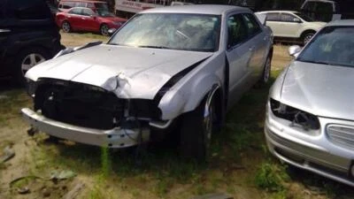 2005 2006 CHRYSLER 300 Alternator 2.7la04/05 - Image 1 of 4