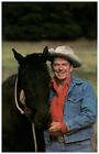 Präsident Ronald Reagan mit einem Lieblingspferd auf der Ranch in Kalifornien Postkarte