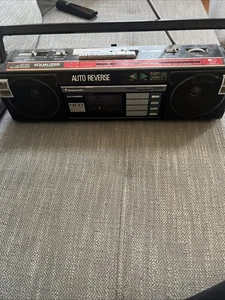 Panasonic RX-FM27 Cassette AM/FM Ecualizador Radio Portátil Boom Box De Colección - Imagen 1 de 7