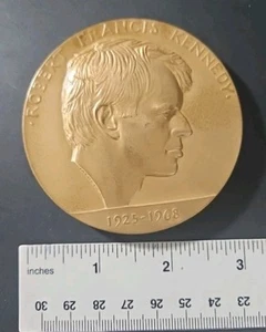 1925-1968 U.S. Mint 3" Bronze Medal Robert F. Kennedy (MT.#10132) - Picture 1 of 3