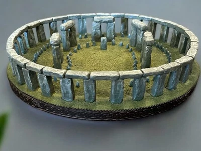 Diseño Toscano Restaurado Stonehenge Monumento Estatua Miniatura Escritorio Decoración Raro Foto 1 de 3