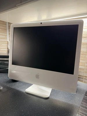 Apple iMac 20’ 5,1 Intel Core 2 Duo 3GB RAM 256GB HDD Mac OS Leopard 10.5 - Immagine 1 di 4