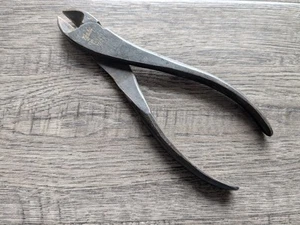 Vintage E A Berg Eskilstuna 6 1/2" Diagonal Wire Cutter Tool 1528 Made in Sweden - Picture 1 of 5