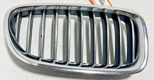2014-16 BMW 528i F10 Front Right Passenger Side Upper Radiator Grille OEM Chrome - Picture 1 of 11