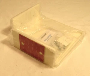 BrainWayz 6.5" ESTANTE ESQUINERO uso con adhesivo incluido o tornillos blanco - Imagen 1 de 5