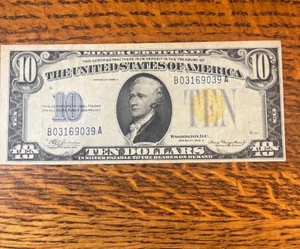1934A $10 US North Africa "GOLD" Seal SILVER Certificate B03169039A - Picture 1 of 9