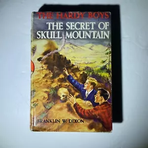 Hardy Boys The Secret of Skull Mountain by Franklin Dixon Book 27 1948 Vintage - Foto 1 di 9