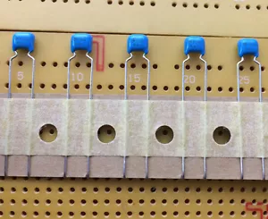 1nF 22nF 100nF 1uF 50V X7R ±10 % Keramik bleihaltige Kondensatoren Murata 125°C mehrere Mengen - Bild 1 von 5