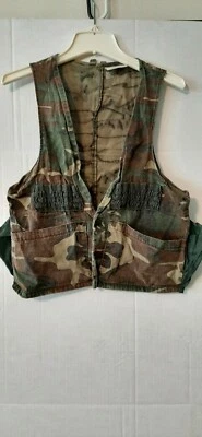 Camo Game Vest - Men's Size Medium - Hunting Vintage  - Image 1 of 4