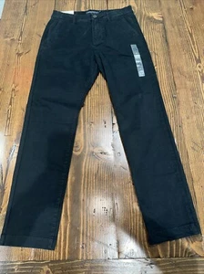 NWT Aero Men’s 29X30 Slim Straight Fit Chino Pants - Black - Picture 1 of 8