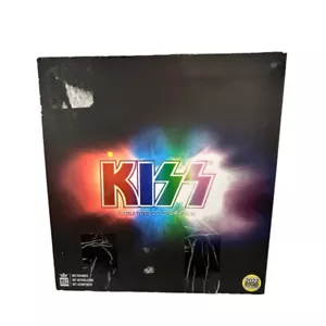 Kiss Signature Colors 4pk Action Figuren BST AXN 2022 Convention Exclusive 2022 - Bild 1 von 10