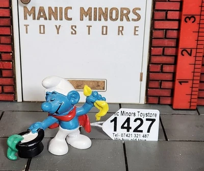 Smurf Smurfs Schlumpf Figure - Peyo / Schleich - Magician Smurf - 20114 - #1427 - Image 1 of 2