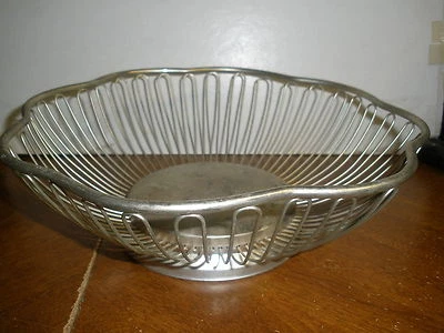 Cesta de pan International Silver Company vintage Foto 1 de 3
