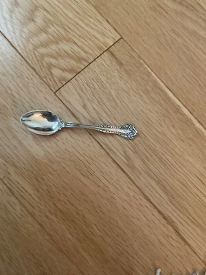 Cuchara Alvin Florentine Sterling Demi Tasse Foto 1 de 4