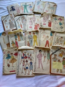 LOTE Patrones de Costura Vintage Tallas Simplicity Advance McCalls Precortado Usado (F) - Imagen 1 de 10