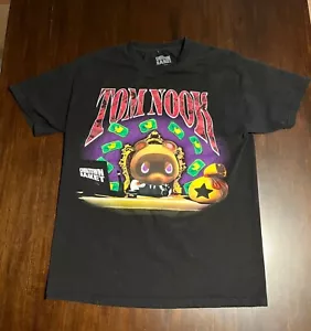 Chinatown Market Tom Nook Animal Crossing T-Shirt Größe Large - Bild 1 von 3