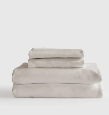 NUEVO CON ETIQUETAS MEMBRILLO BAMBÚ 4 PIEZAS JUEGO DE SÁBANAS TAMAÑO REINA ORGÁNICO CONJUNTO ARENA RET $200 Foto 1 de 4