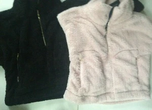NWT! Tommy Hilfiger Sherpa Pullover Women's Large Blush Pink or Black Zip Pocket - Picture 1 of 24