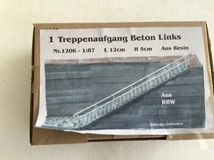 ✅Rainers Bunkerwelt 1206 H0/1:87 Treppenaufgang Beton Links "Resin" (FE33-9R7/5) - Bild 1 von 5
