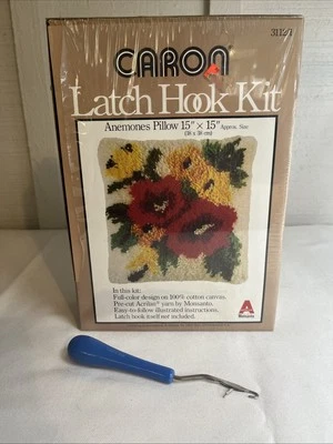 Vintage Caron Latch Hook Kit Anemones Pillow 15"X15" no.3112/1 And Hook - Image 1 of 4
