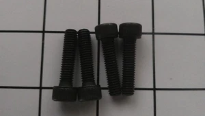 Genuine Hitachi 949-652 Hex Bolt (4 PK)  for Hitachi NR83A2 NV83A VH650 - Picture 1 of 2