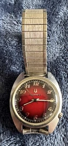 Accutron Rare Red And Black Dial Watch Vintage Speidel Band Steel - Picture 1 of 6