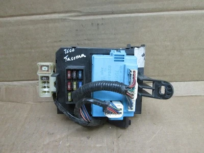 00 2000 Toyota Tacoma Interior Cabin Fuse Box Relay Junction Block 12193892 Foto 1 de 4