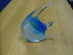 Large Art Glass Angel Fish - Picture 1 of 11